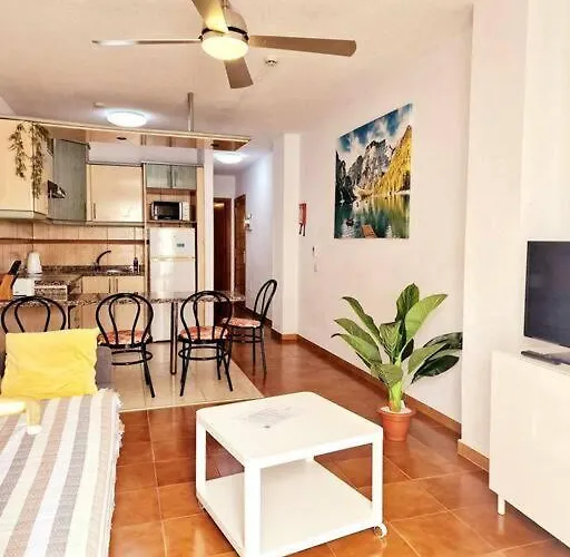 아파트 Comfortable Centrally Located Playa Feñabe