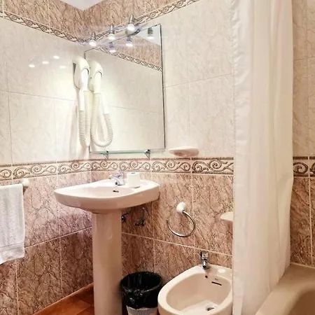 Comfortable Centrally Located